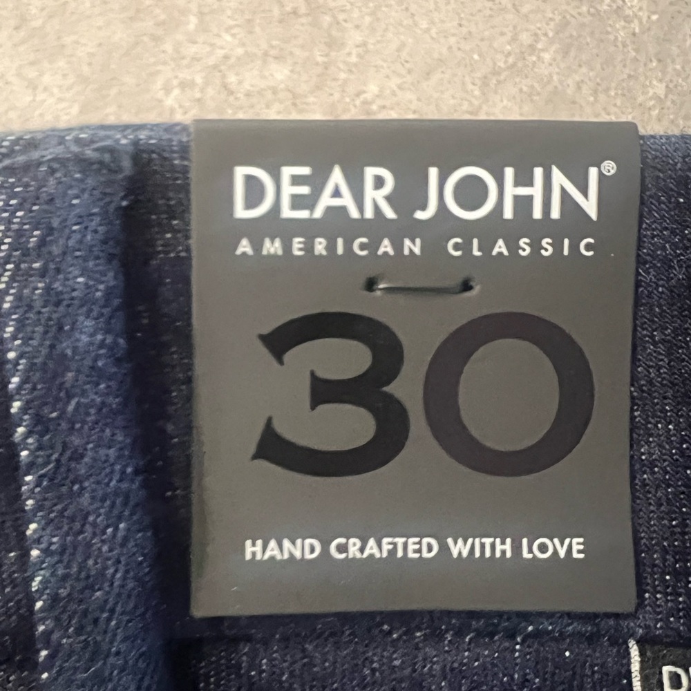 NWT DEAR JOHN Finnegan Roll Cuff Shorts in Indigo Dark Wash 4” Size 30 - Picture 3 of 6